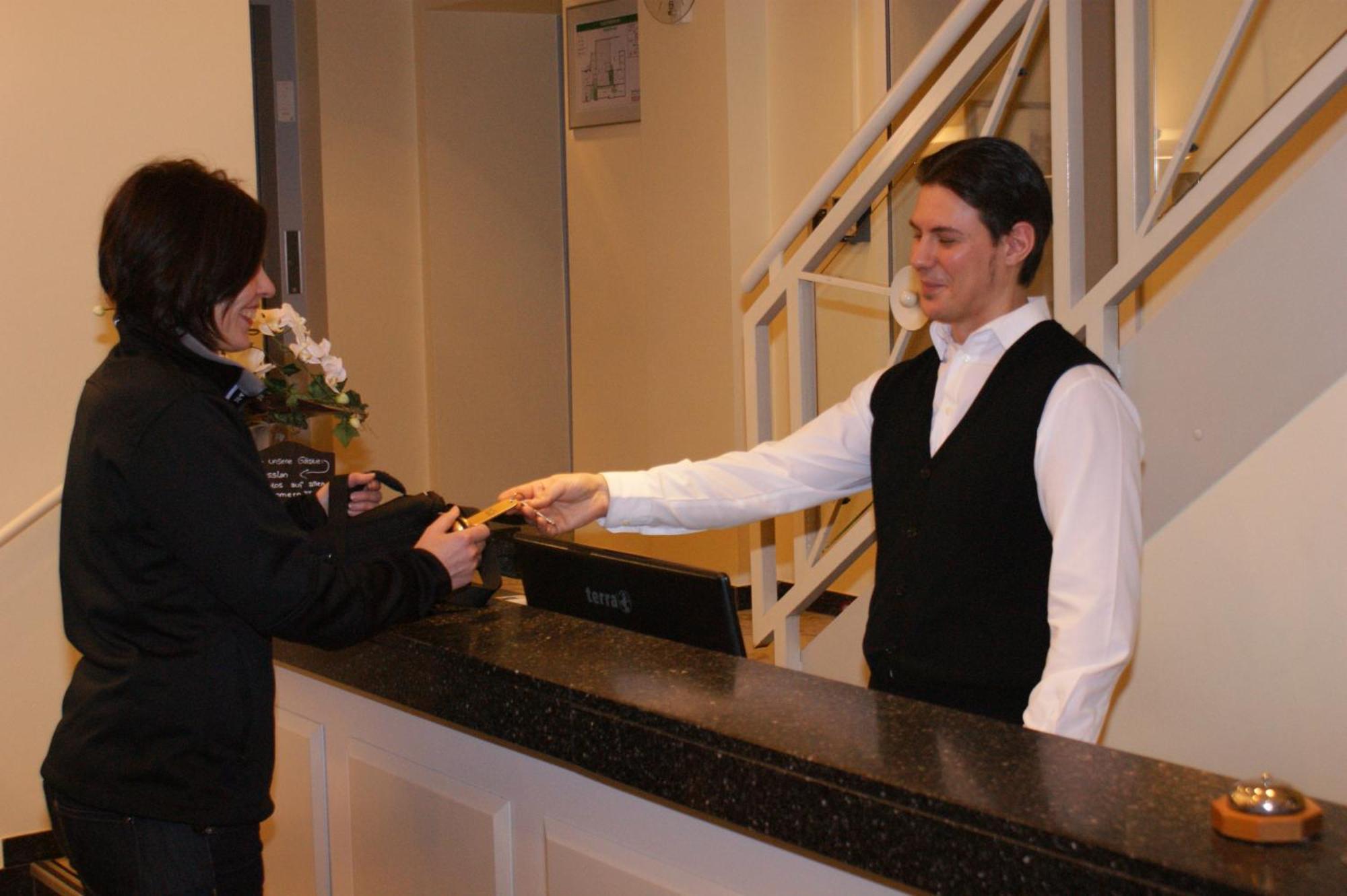 מינדן Hotel Kronprinz Garni מראה חיצוני תמונה