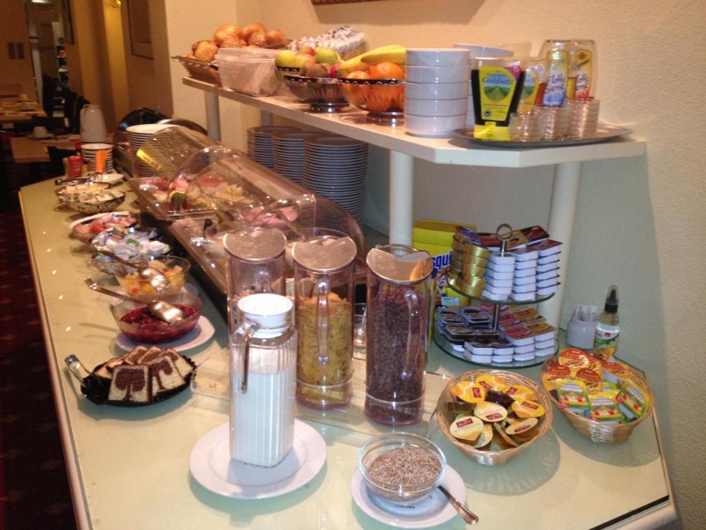 מינדן Hotel Kronprinz Garni מראה חיצוני תמונה