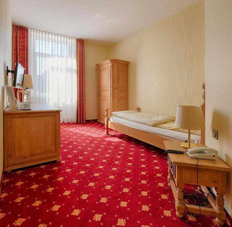 מינדן Hotel Kronprinz Garni חדר תמונה