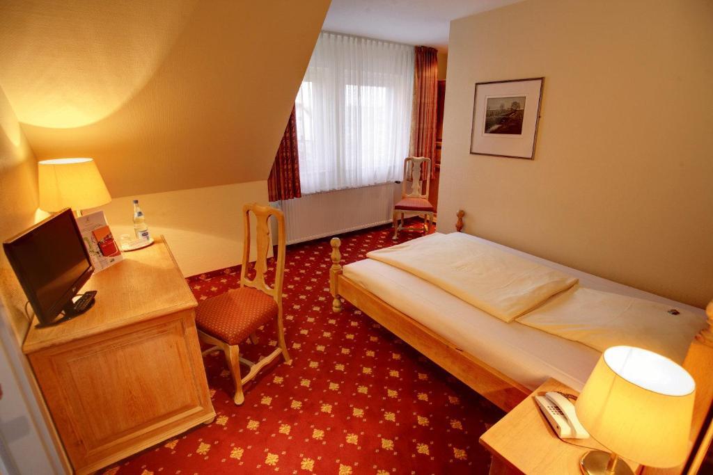 מינדן Hotel Kronprinz Garni מראה חיצוני תמונה